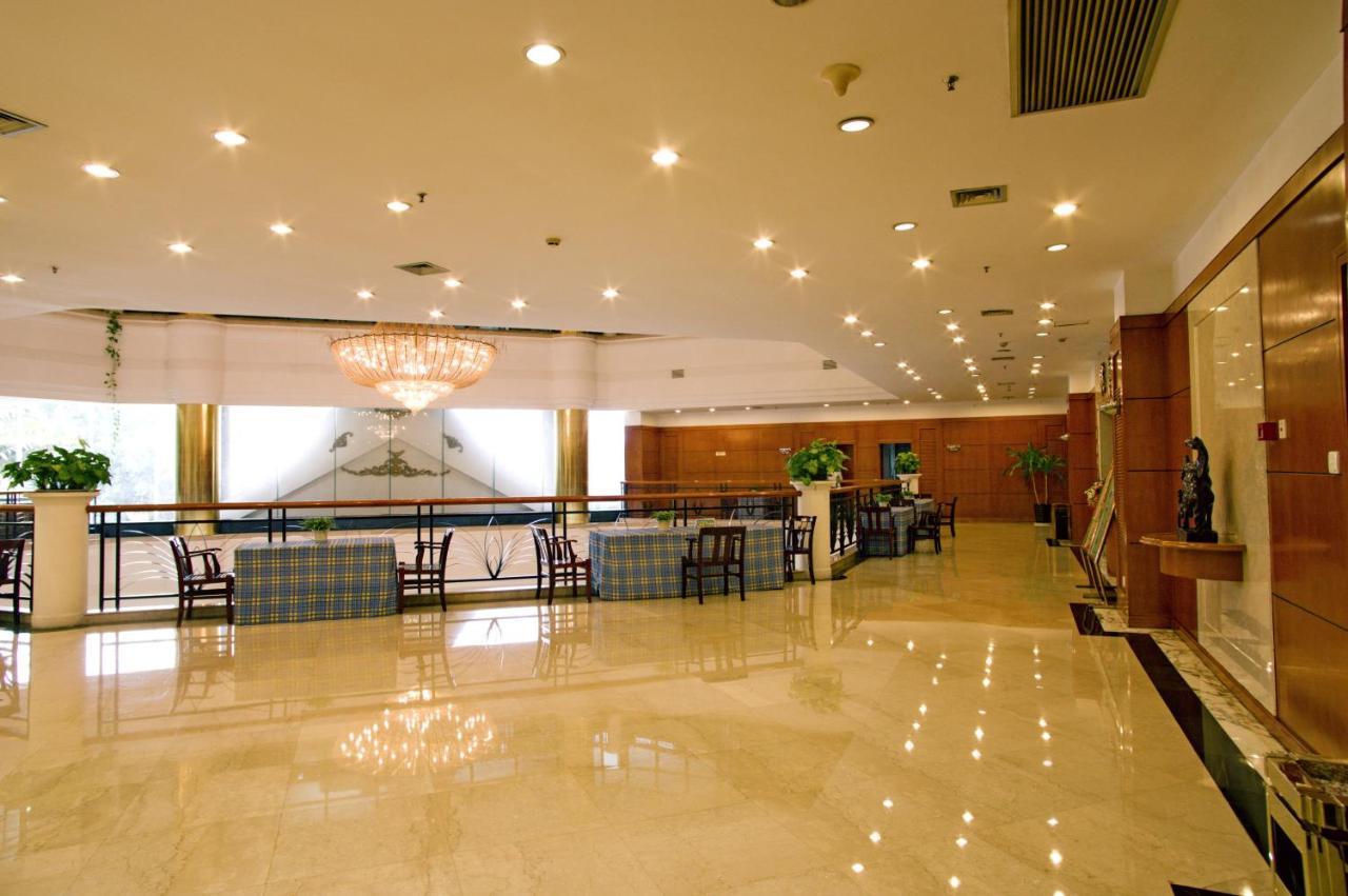 Yunnan Aviation Sightseeing Hotel Of Xishuangbanna Exterior photo